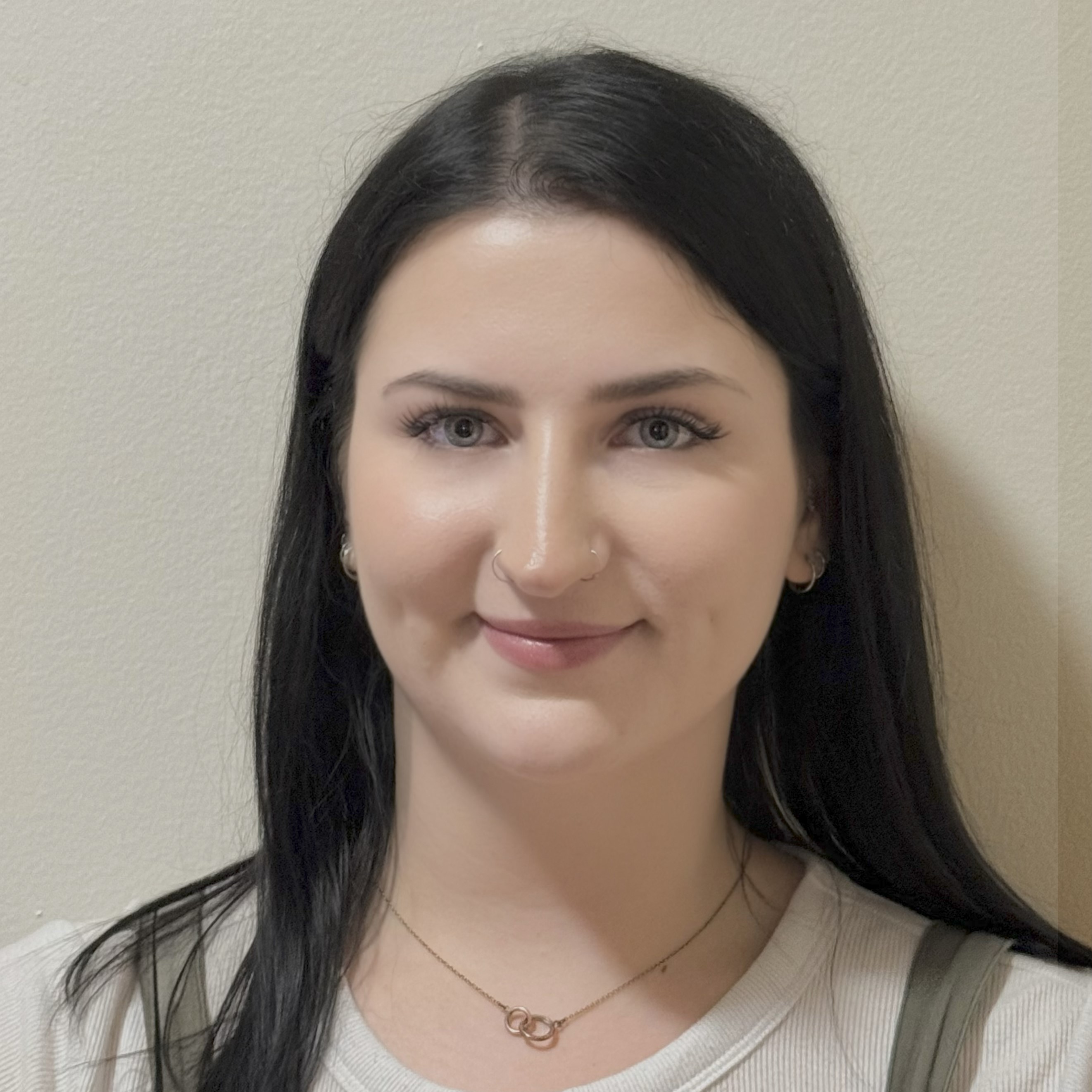 Headshot of graduate student Grace Cohen